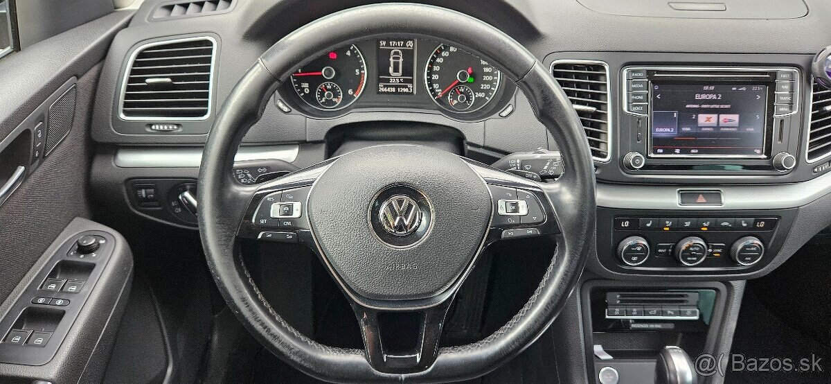 Volkswagen Sharan 2.0 TDI 150k Comfortline DSG - 12