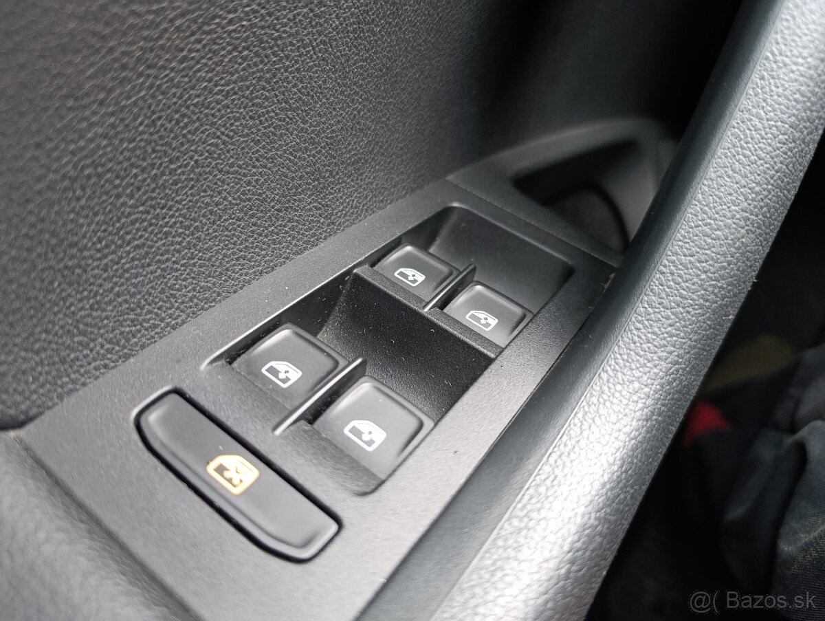 Octavia 3 Scout 4x4 - 12