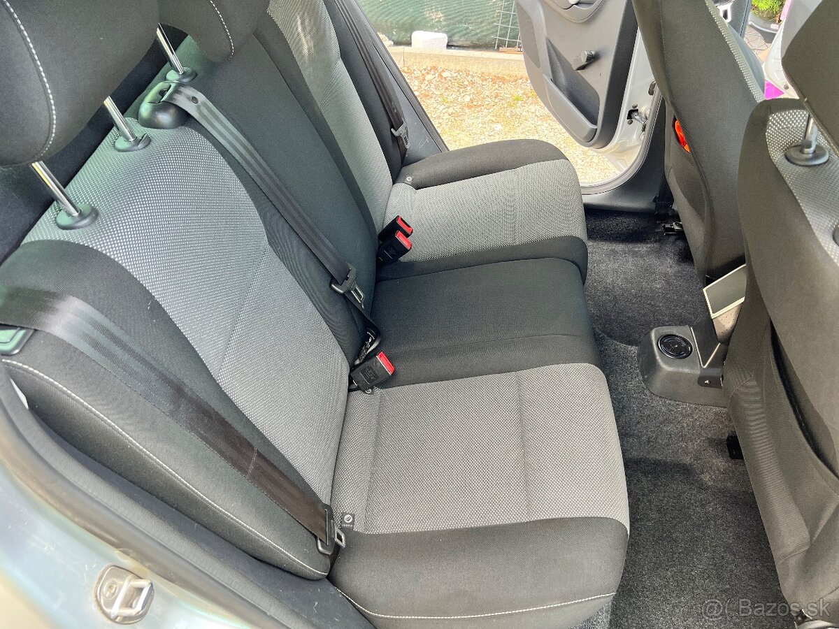 Skoda Fabia 2 1.4tdi 51kw sportline 5q manuál - 12