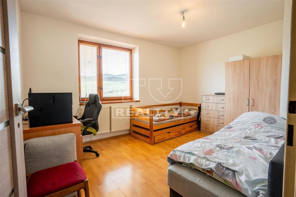 ZNÍŽENÁ CENARODINNÝ DOM MALÉ LEDNICE, VIDEO + 3D... - 12