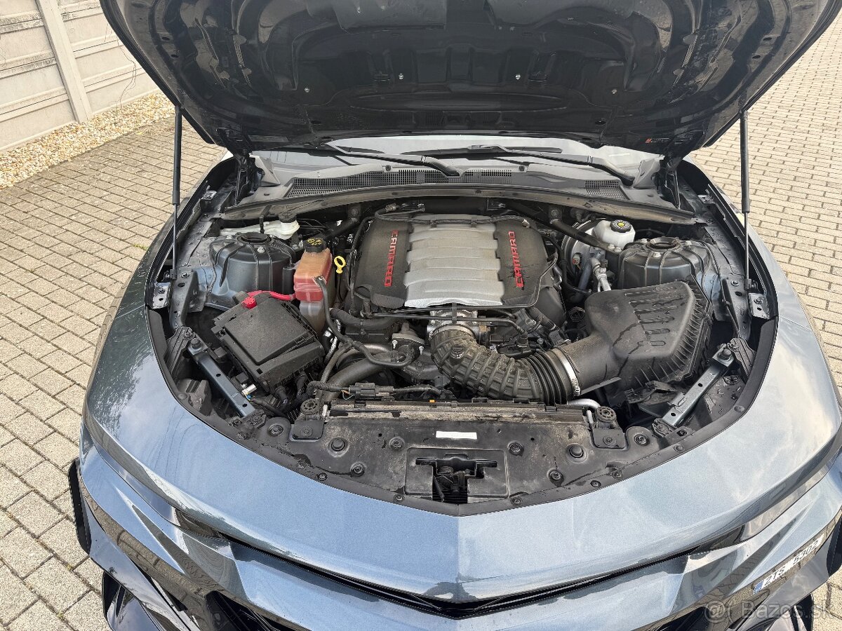 Predám Chevrolet Camaro 6,2 V8 automat LT1 - 12