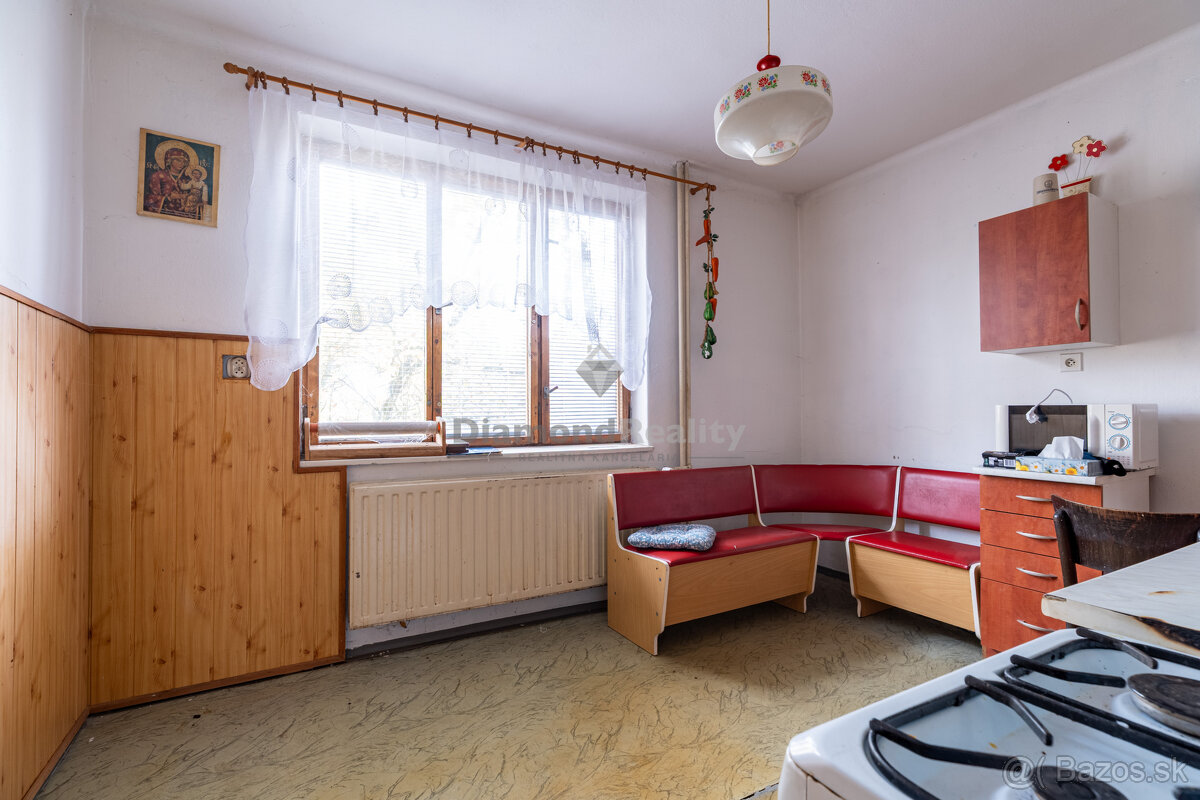 Na predaj rodinný dom v obci Zemplínska Teplica - 12