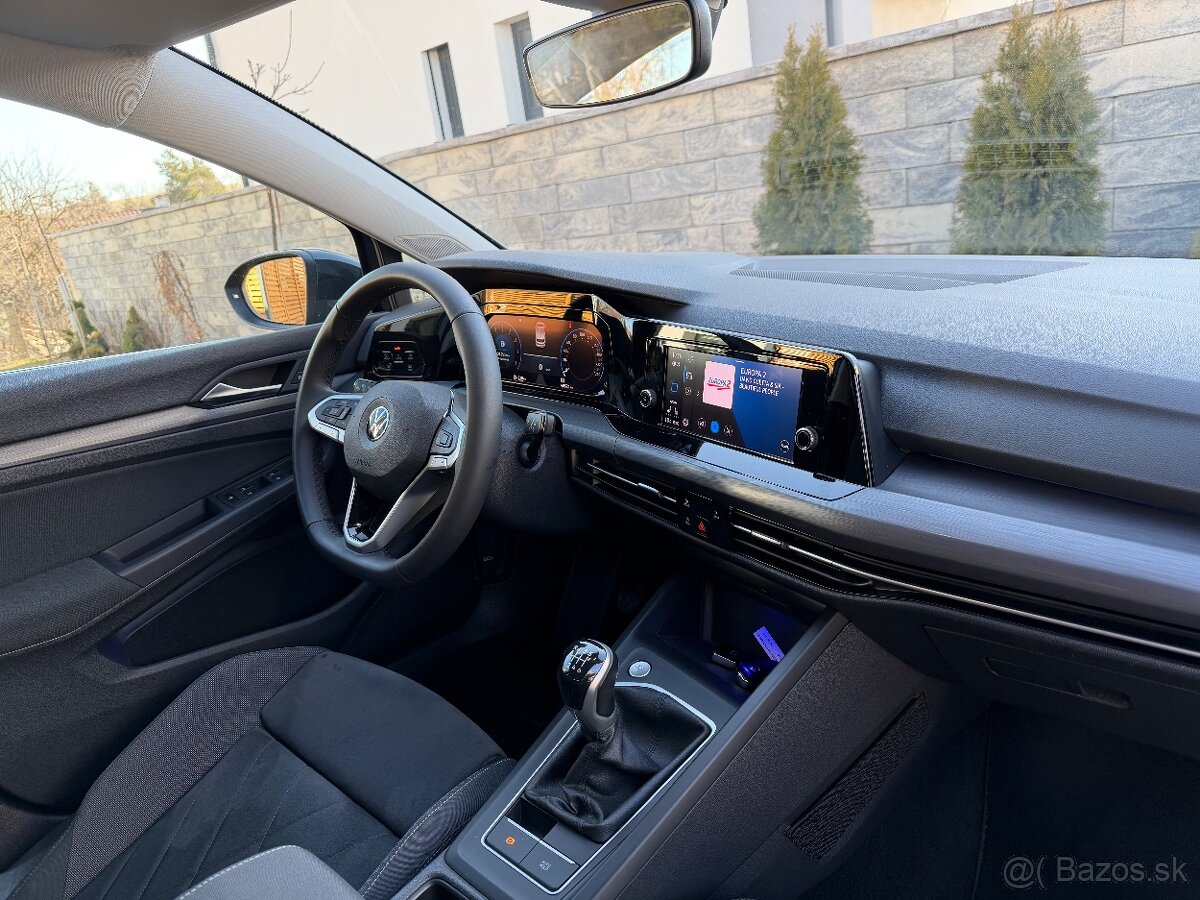 VW Golf VIII 1.5 TSI 96kw Style Hatchback - 12