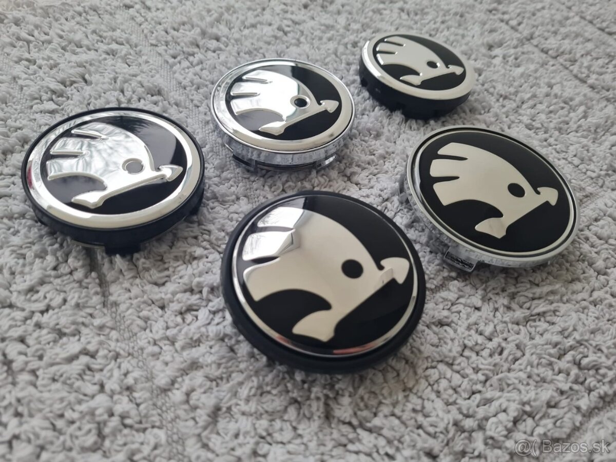 Stredové krytky - pukličky kolies ŠKODA / VRS - 12