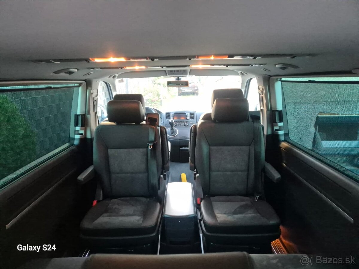 Volkswagen Multivan 2.0 tdi Highline - 12