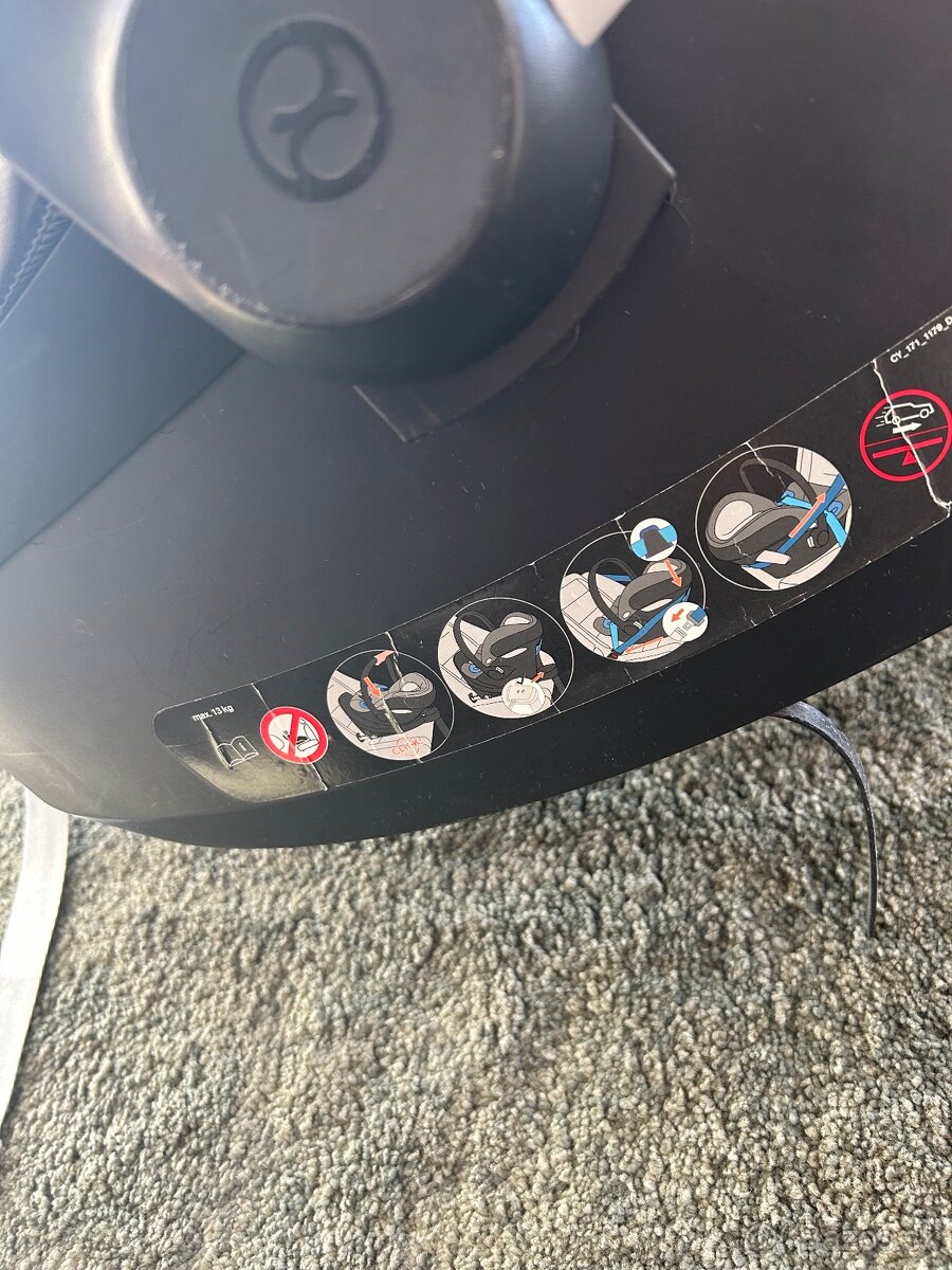 Kočík Moon SCALA + autosedačka Cybex atóm M - 12