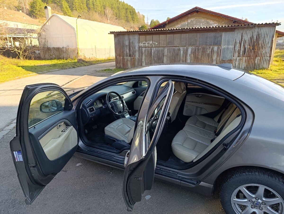 Predám Volvo S80 2007 120kw/163k - 12