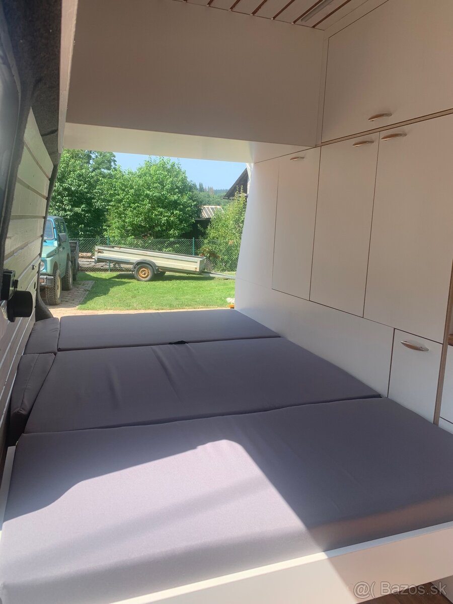 Volkswagen T5 karavan - 12