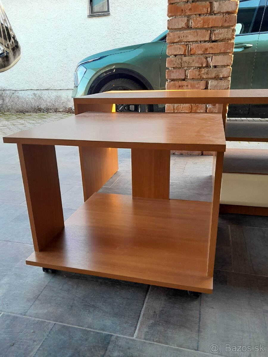 Stolík pod TV - 12