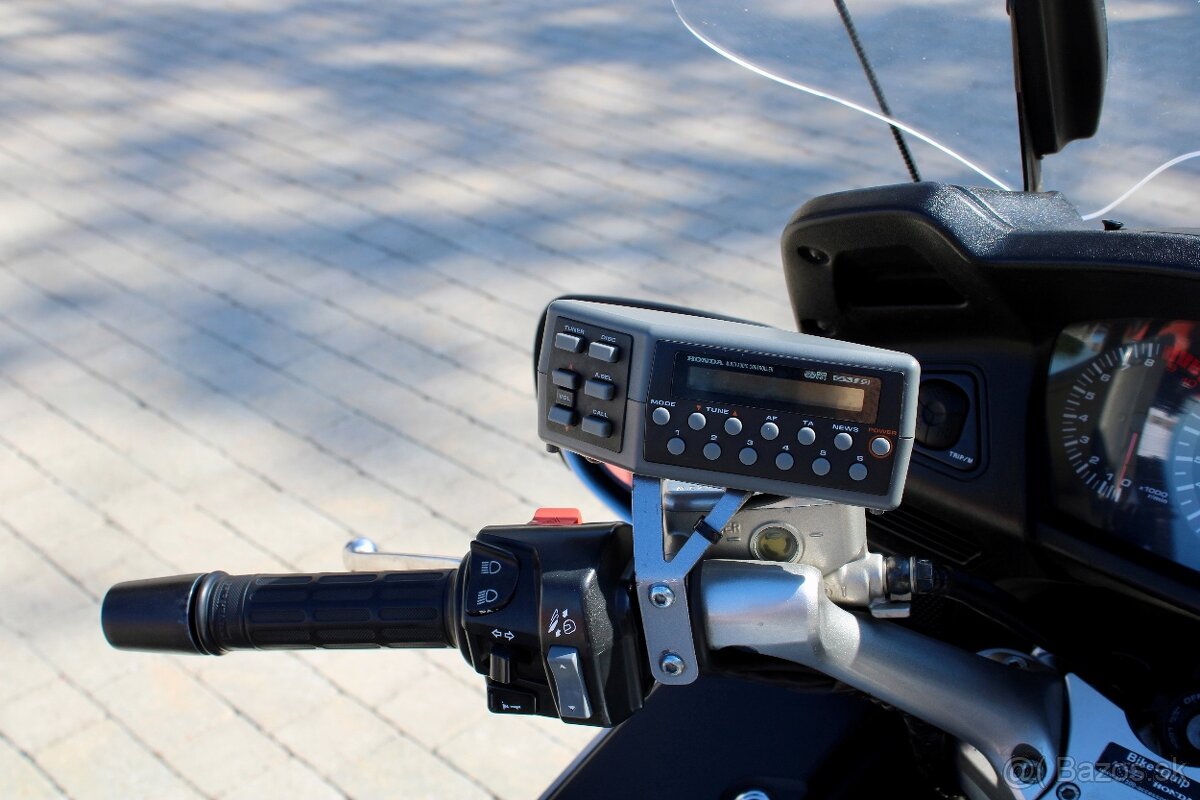 Honda ST 1300 Pan European - 12