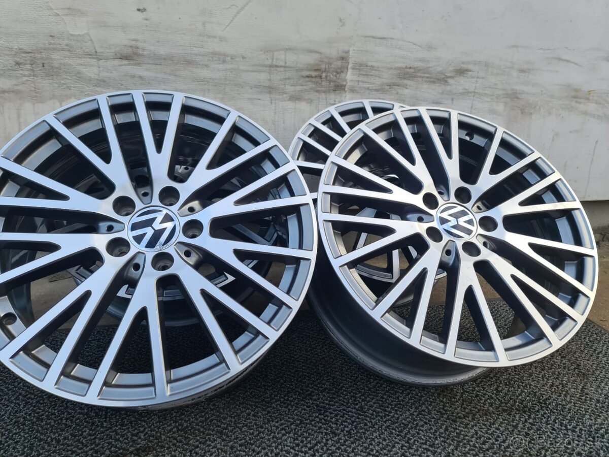 ORIGO DISKY M.BENZ 5X112 R18 7,5J ET49 - 12