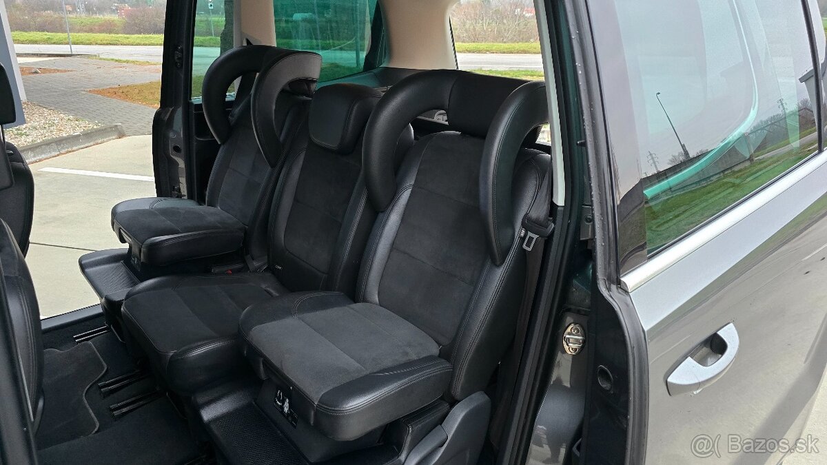 Volkswagen Sharan 2.0TDi Highline 130kw 177 koní, DSG - 12