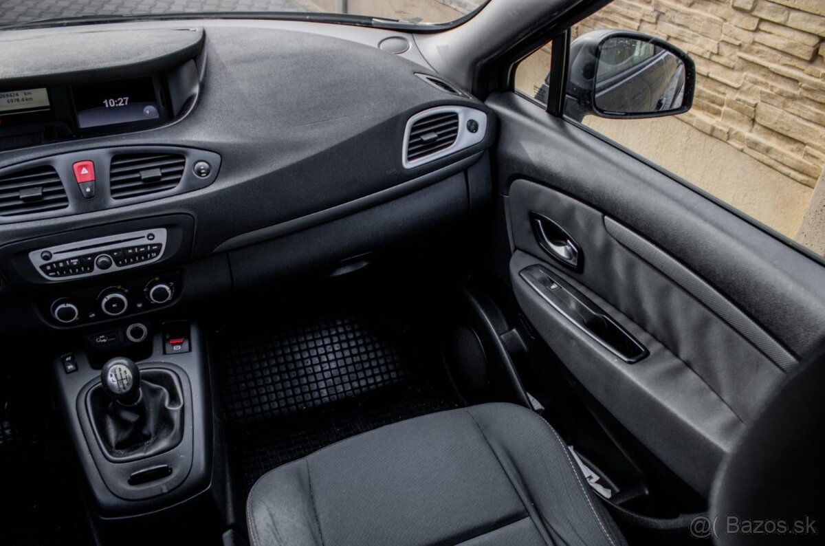 Renault Mégane Scénic 1.5 dci 2011 - 12