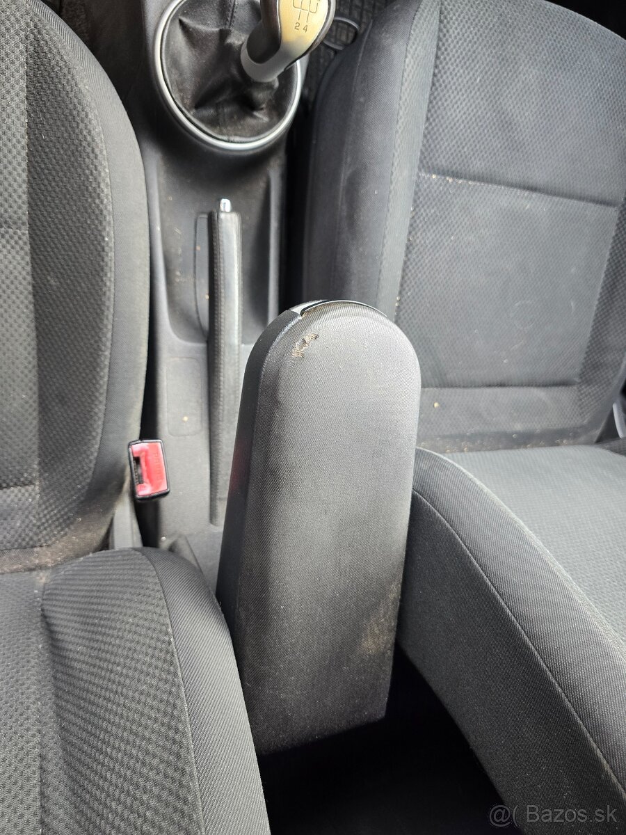 skoda fabia II 1.4 tdi 59kw kod motora BNV - 12