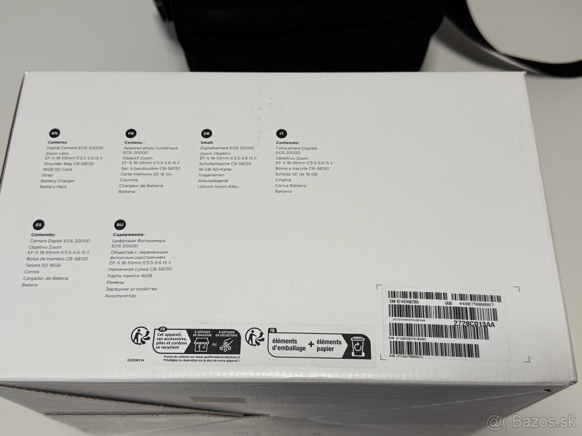 Canon EOS 2000D + 18-55mm IS II Value Up Kit - 12