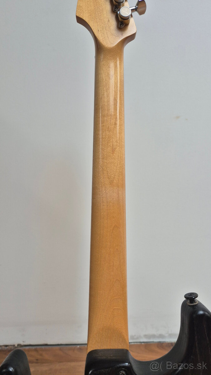 Zákazková elektrická gitara Stratocaster - 12
