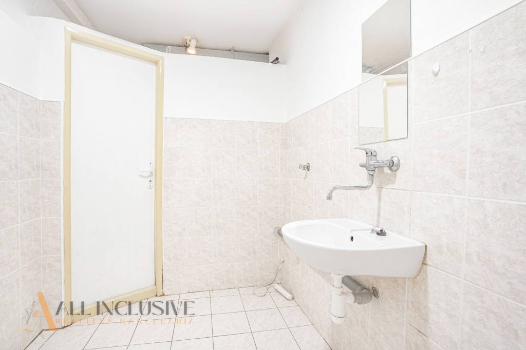 ALL INCLUSIVE I OBCHODNÝ PRIESTOR V CENTRE MESTA NA PREDAJ - 12