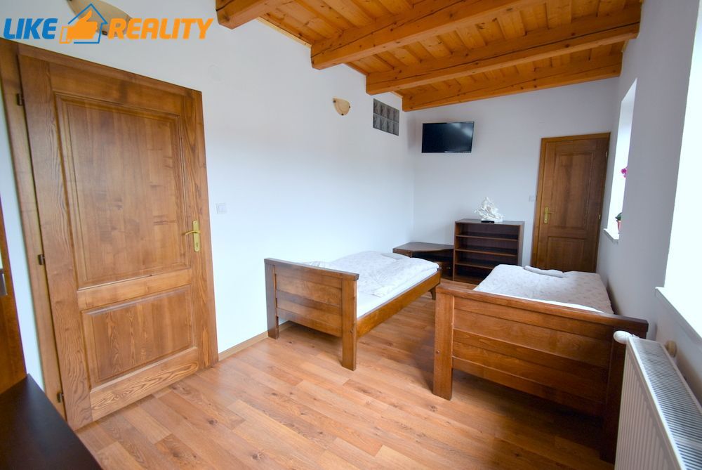 Podnikateľský objekt v Mošovciach – pálenica, pohostinstvo a - 12