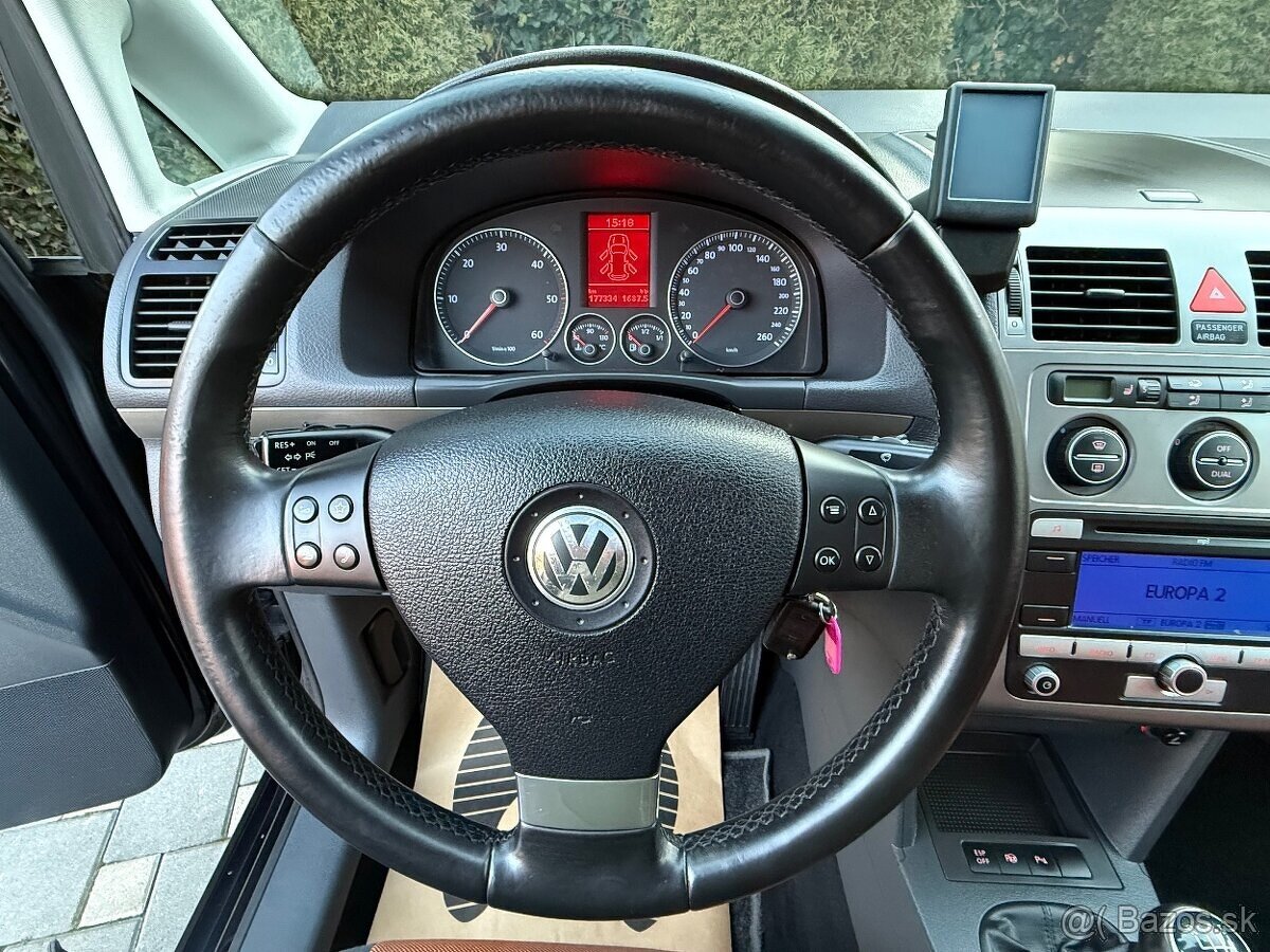 Škoda Octavia Combi II Scout 4×4 - 2.0TDi 103Kw 140Ps +Xenon - 12