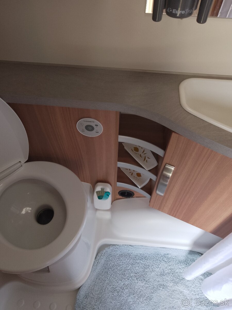 Obytný príves, karavan, PRENÁJOM - 12