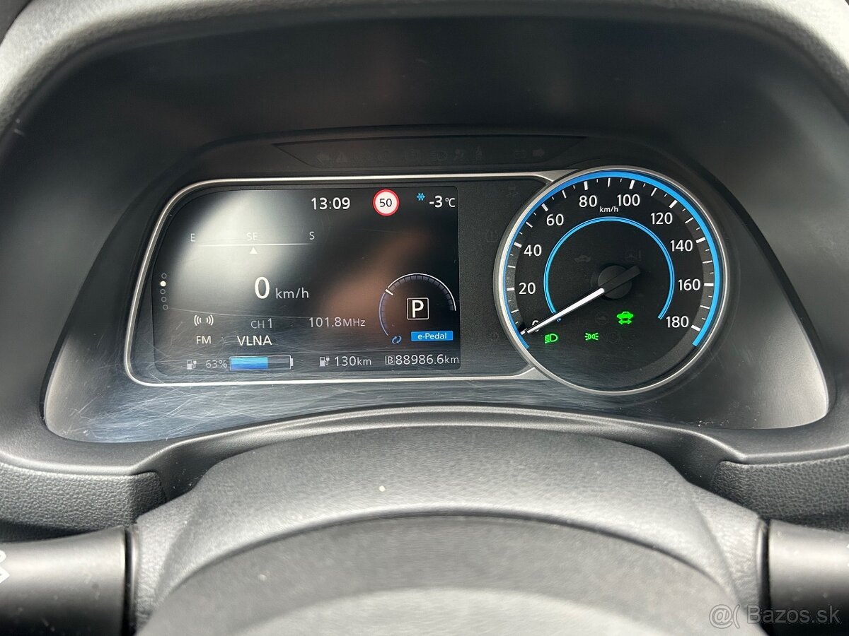 Nissan Leaf 40 kWh, Automat, Serv.kniha, Navi - 12