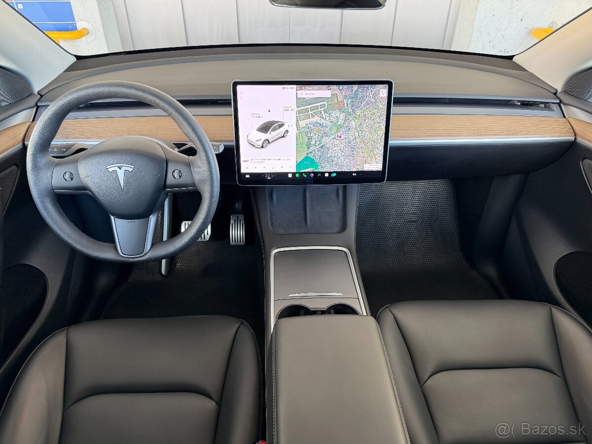 Tesla Model Y Long Range Dual Motor 4x4 + Ťažné zariadenie - 12