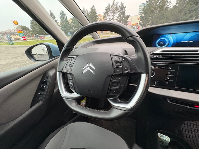 Predám Citroën C4 Grand Picasso eHDi 115 7 miestne - 12