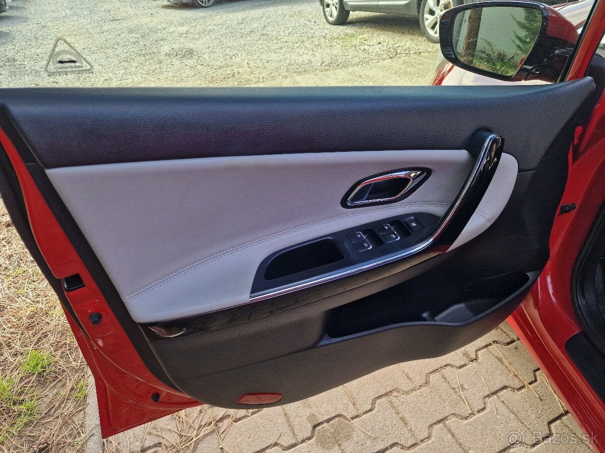 KIA Ceed SW 1.6 CRDi VGT 136k Automat Platinum (diesel) - 12