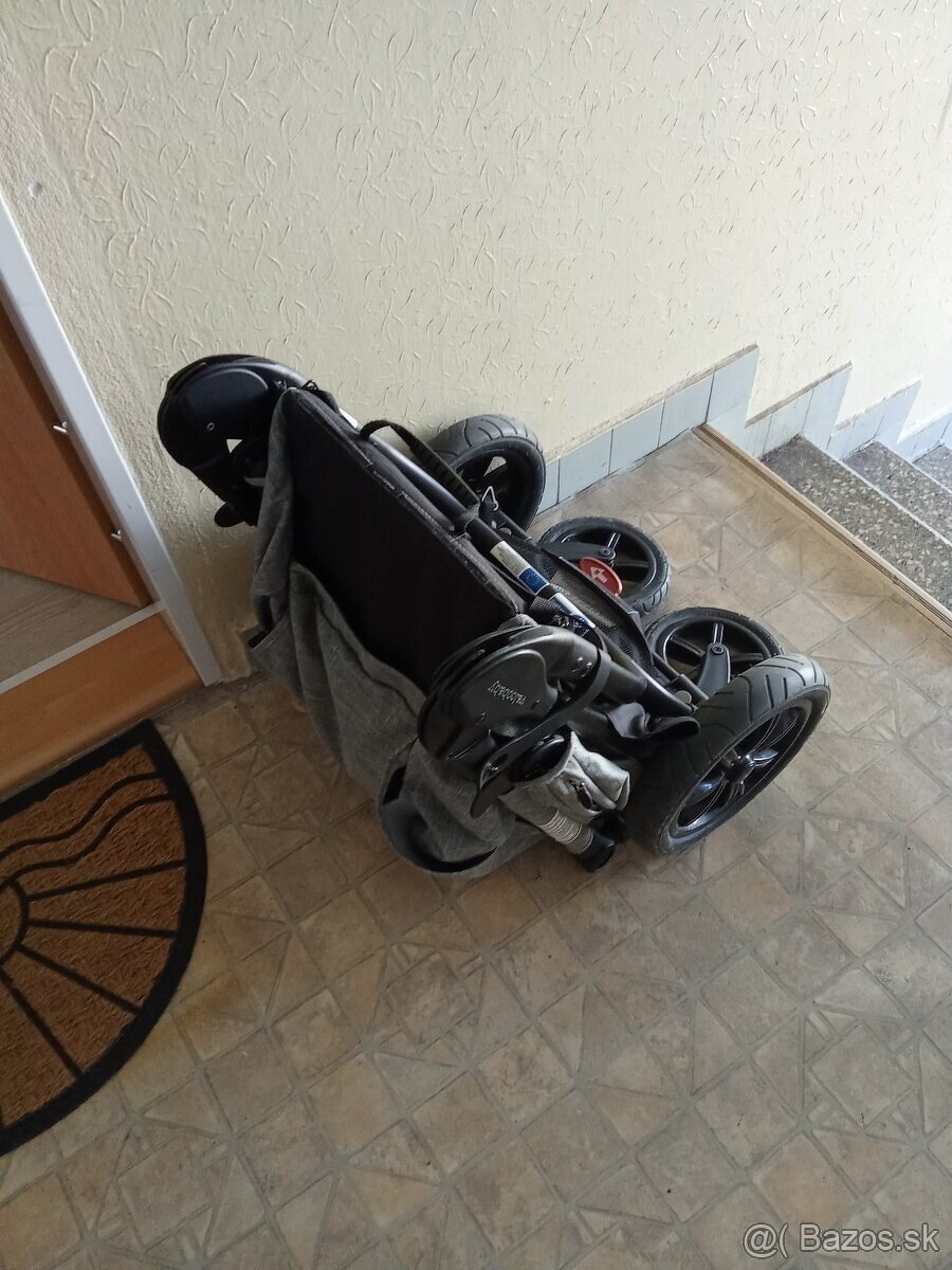 Valcobaby trend 4 - sportovy kocik po jednom dietati - 12