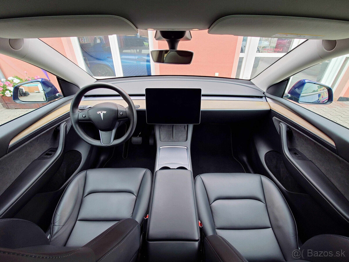 Tesla Model Y 2022 Long Range Dual Motor 378 kW - 12