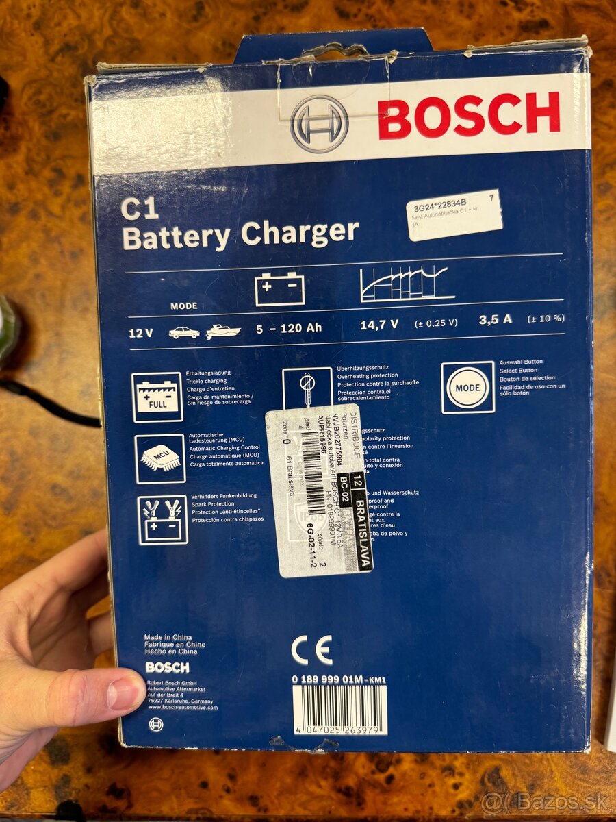 Predam nabíjačku Bosch C1 - 12