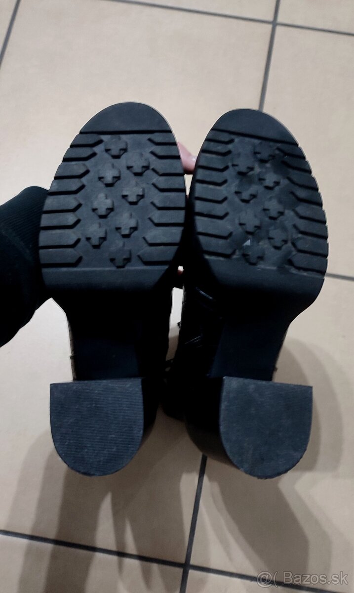 Sandále, topánky, čižmy - 12