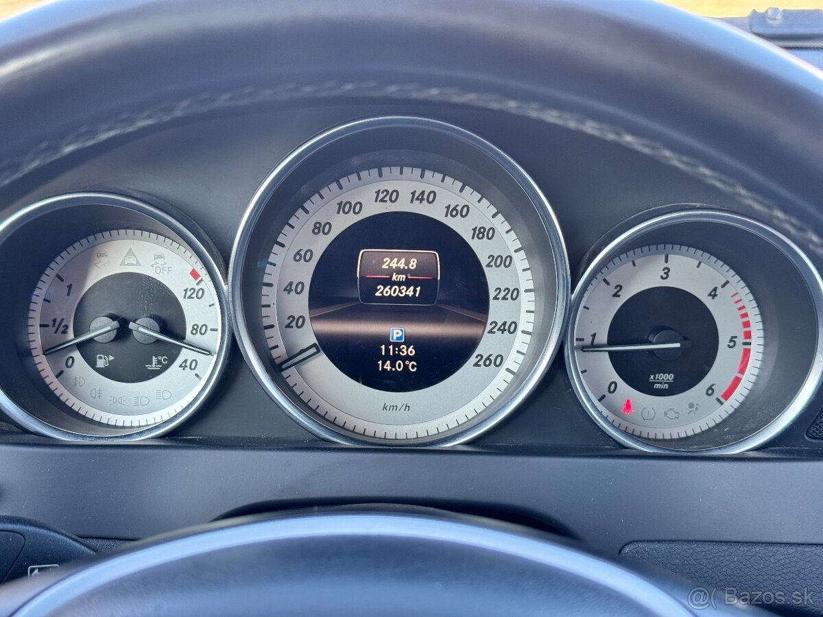 Mercedes benz C 200 CDI BlueEFFICIENCY Avantgarde - 12