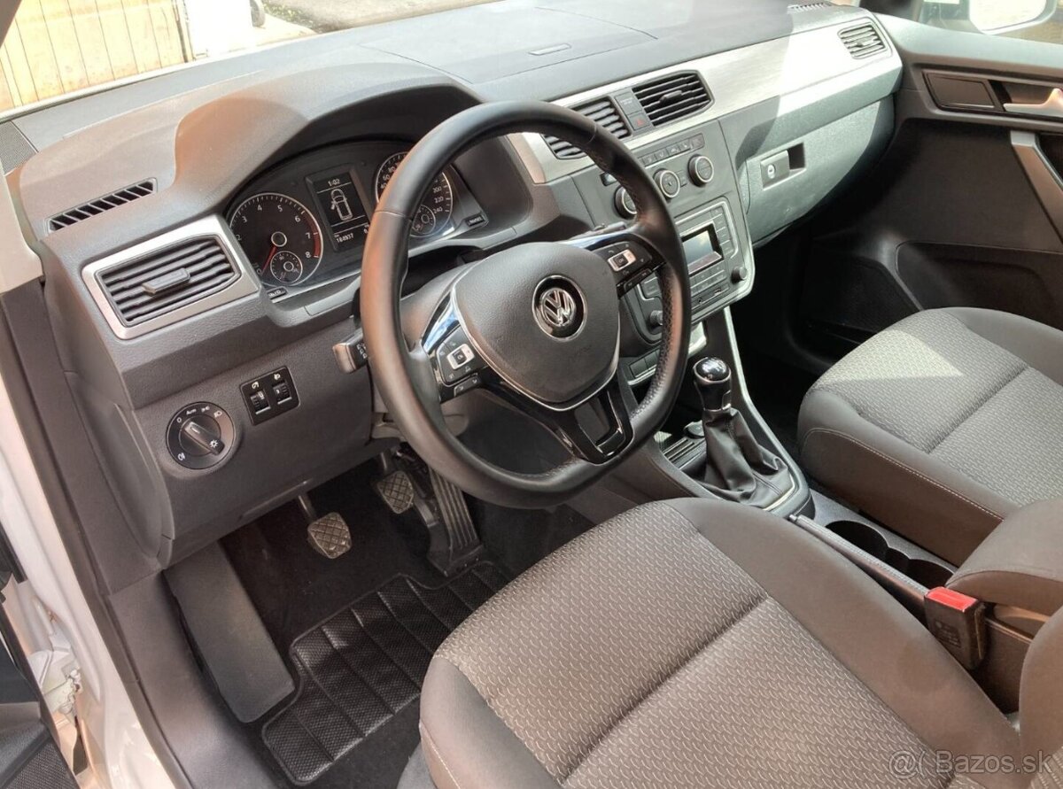 VOLKSWAGEN CADDY MAXI 1,4 TSi 7míst 150 koní - 12