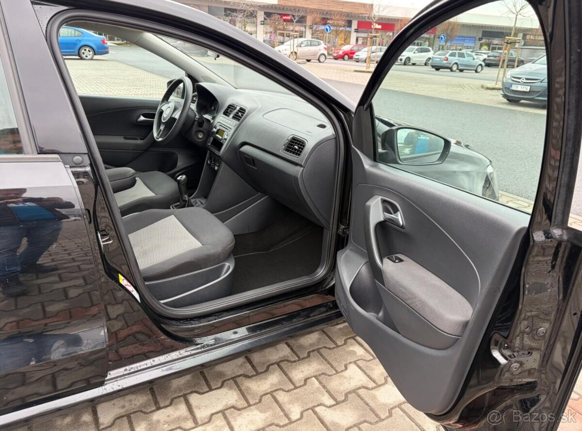 Volkswagen Polo 1.2i 44kw ČR - 12