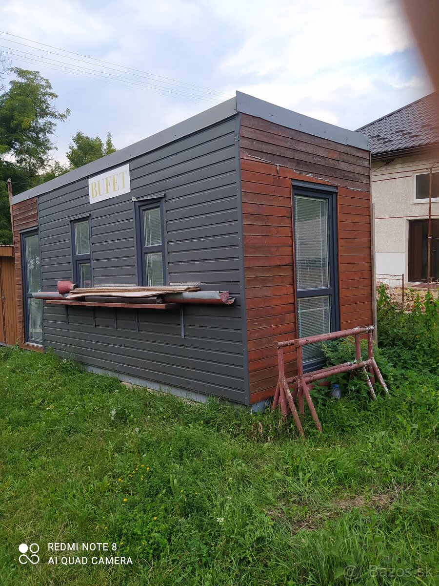 Predajny stanok 6x3m+5x2m - 12