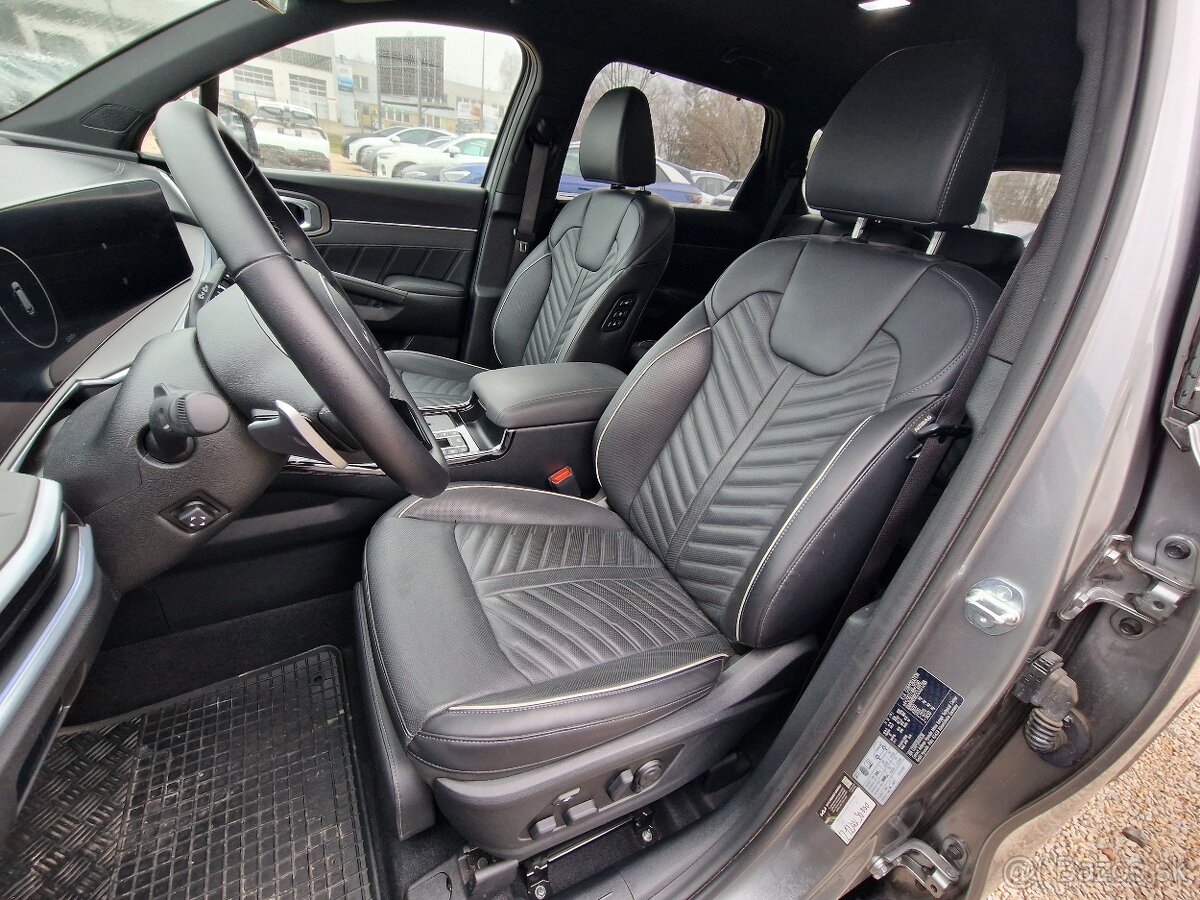KIA SORENTO 2.2 CRDI PLATINUM, 7 MIESTNE, V ZÁRUKE - 12