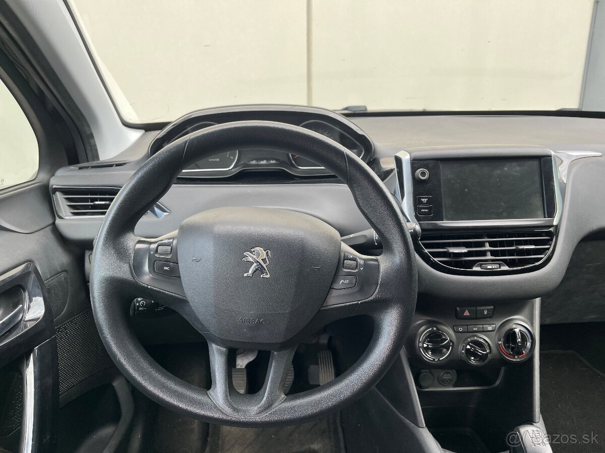 Peugeot 208 1.2 bez korozie - 12