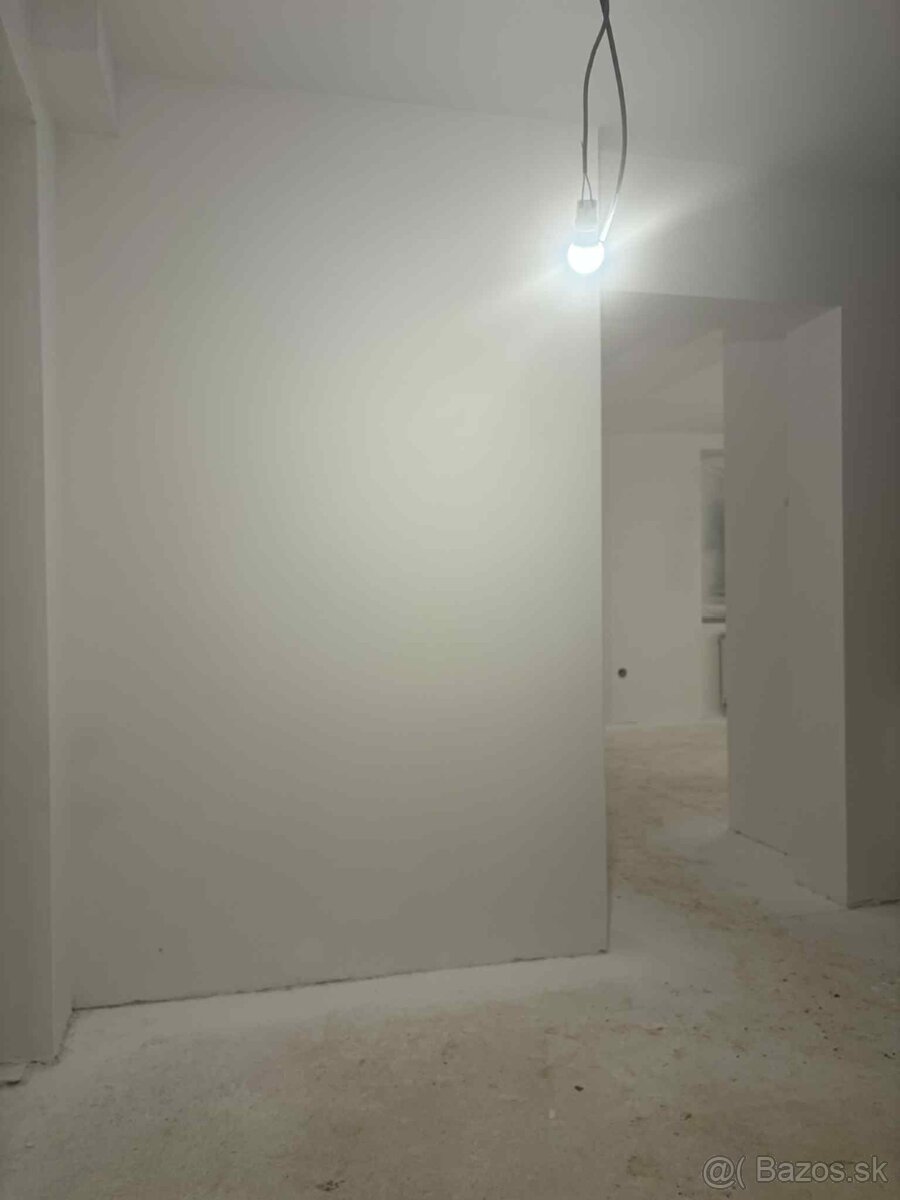 Stavebné a vodárenské práce - 12