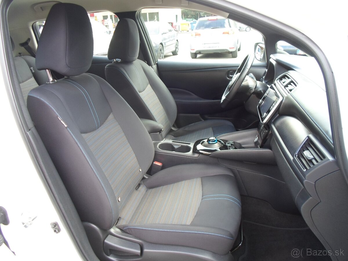 Nissan Leaf Acenta,automat,110kW kamera,navi,LED - 12