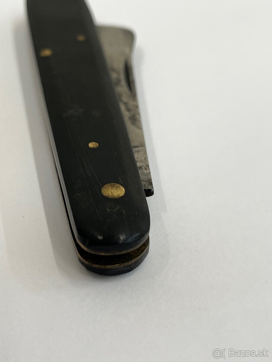 Vrúblovací nôž - 12