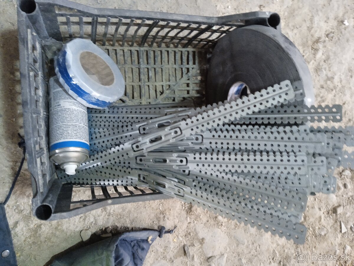 Predam zostatky zo stavby - 12