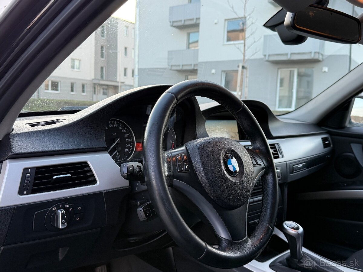 BMW 320d NAVI / LIGHT PAKET / XENON - 12