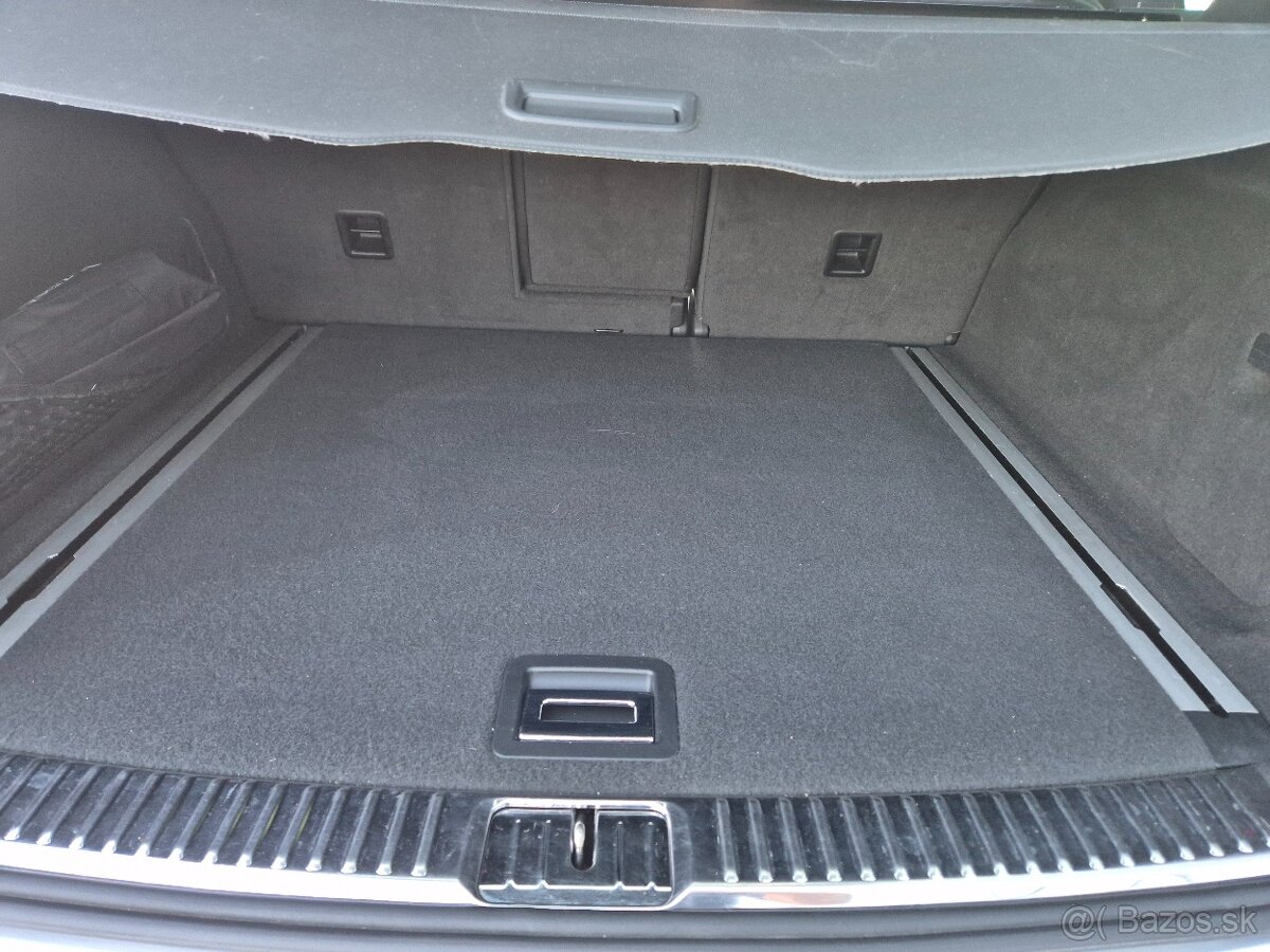 Porsche cayenne 3.0 TDI plná výbava - 12