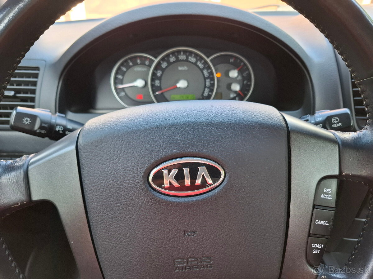 KIA SORENTO 2,5 diesel 4x4 AUTOMAT - 12