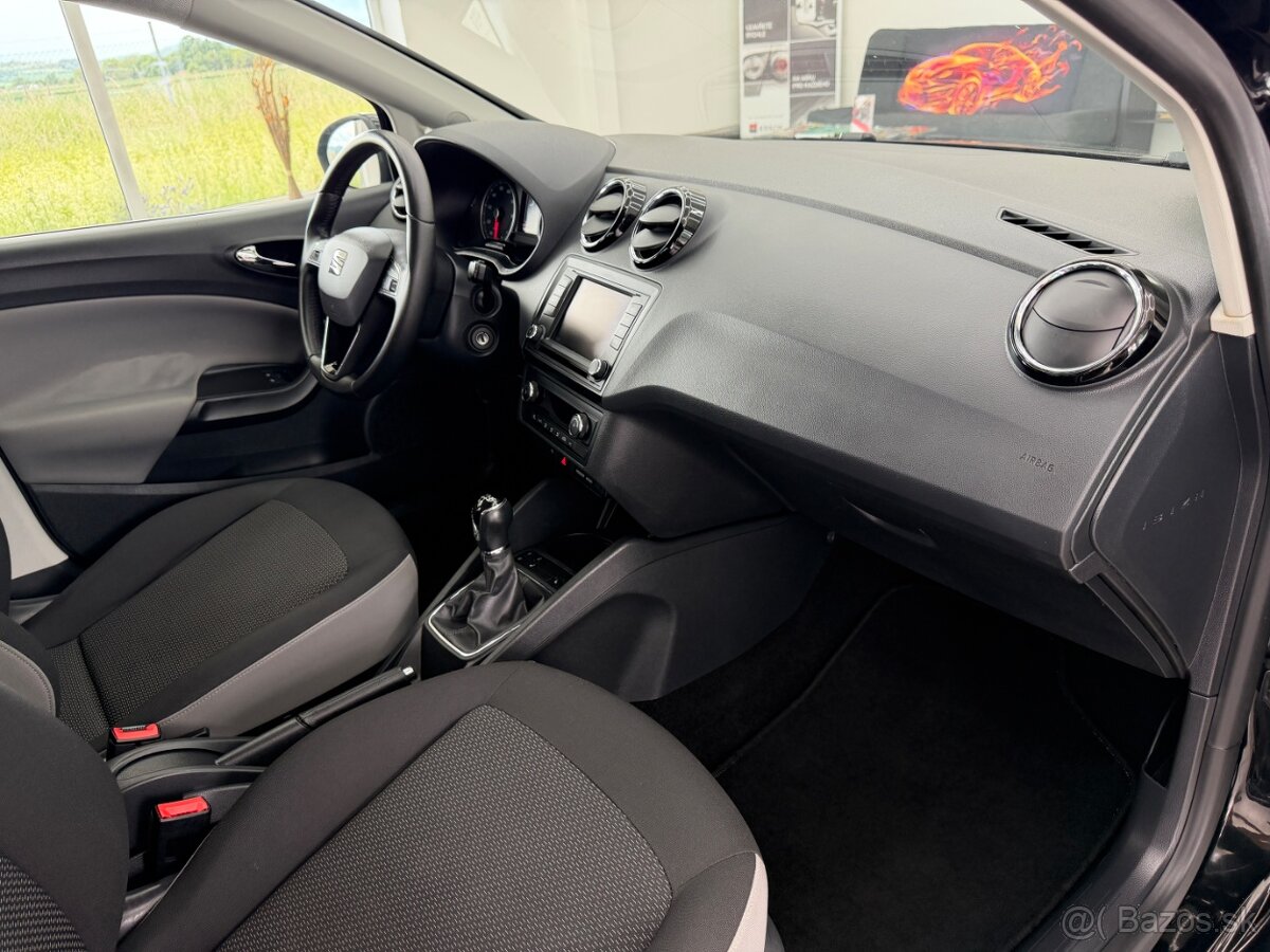 Seat Ibiza 1,2 TSI,Style,navi,LED - 12