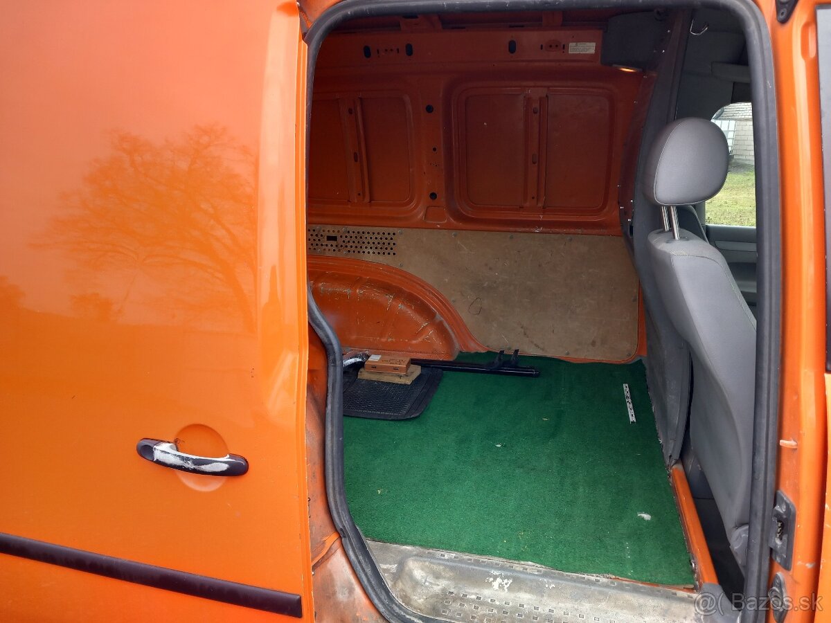 VW Caddy 2.0 SDI ,51 kW. Model 2005 .Nová STK. - 12