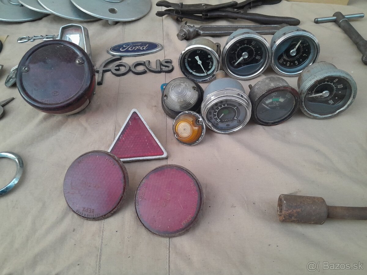 Veterán auto-moto príslušenstvo. - 12