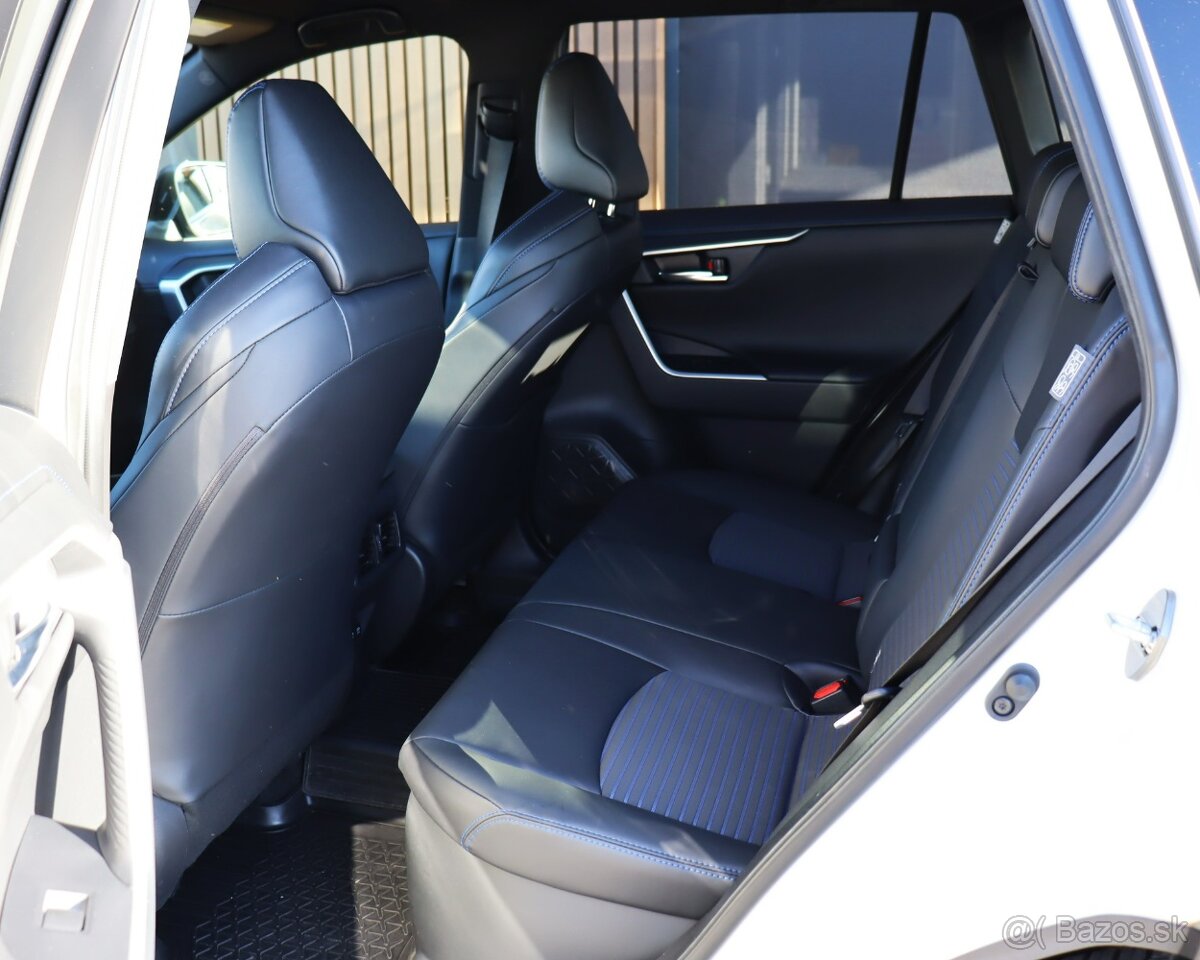 Toyota RAV4 2.5 Hybrid e-CVT AWD - 12