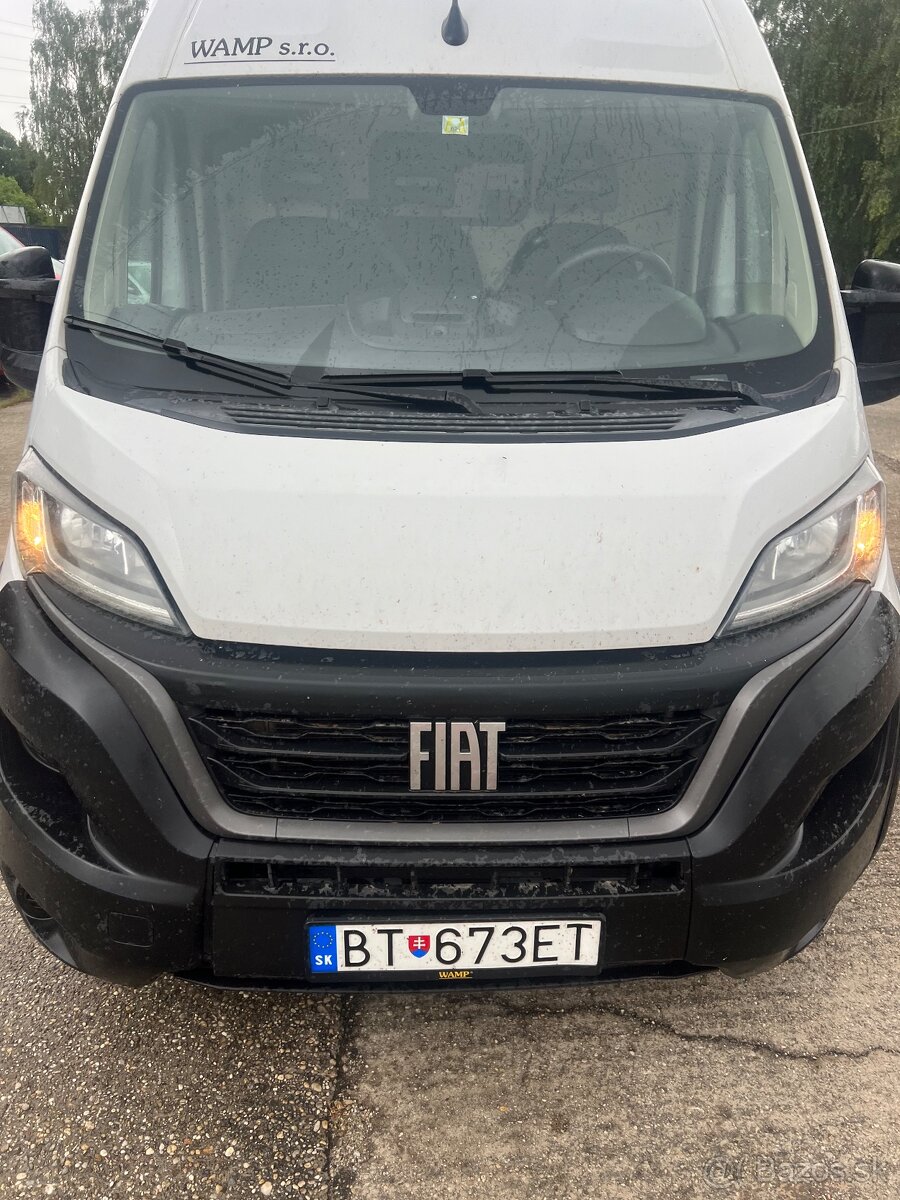 Autopožičovna na Prenajom - 12